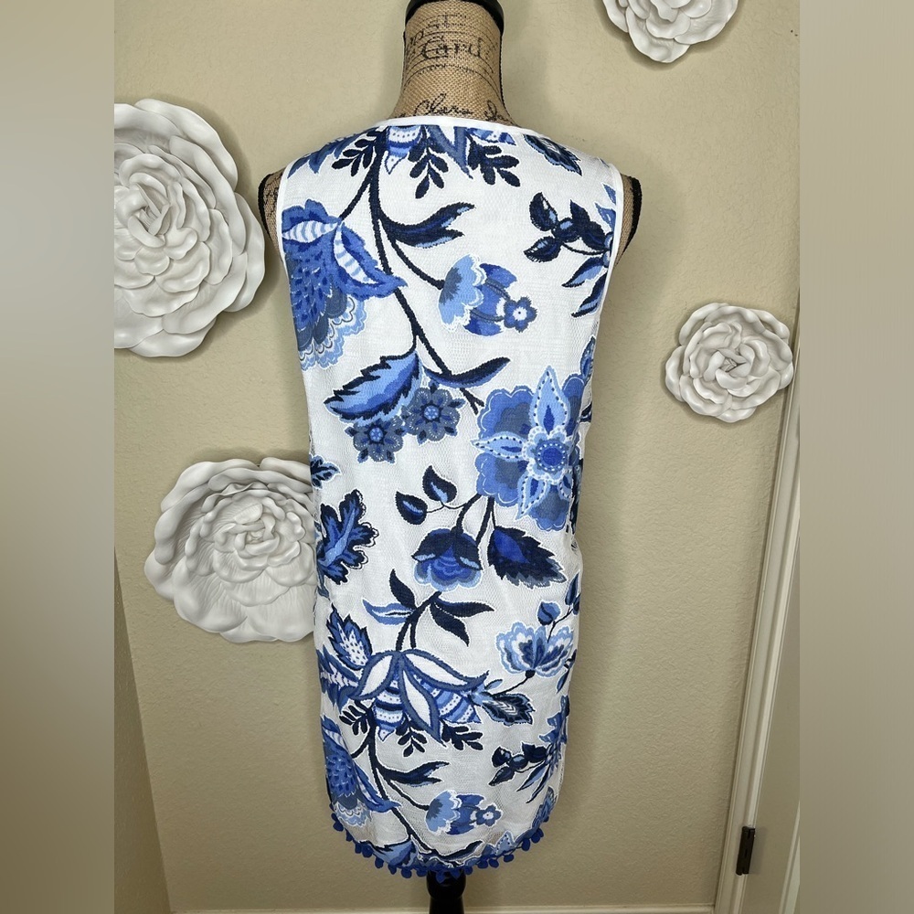 Entro Sleeveless White & Blue Floral Pom Pom Hemline Dress Size Large - Picture 10 of 13